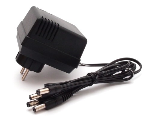 Tomanek TM700-9D 9V DC 700mA - zasilacz wtyczkowy