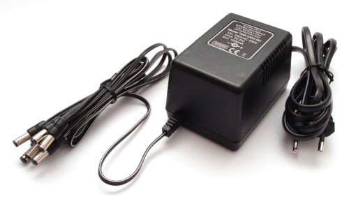 Tomanek TMK1000-9D 9V DC 1000mA - zasilacz do efektów gitarowych