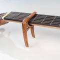 Guitto GGC-04 Wood - kapodster do gitary klasycznej